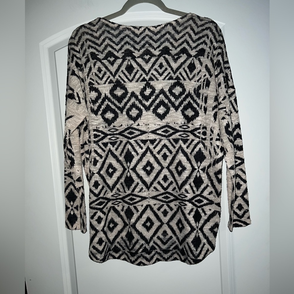 Ginger G Tribal Print Lightweight Sweater Size Large Pullover Brown & Beige - Picture 2 of 10